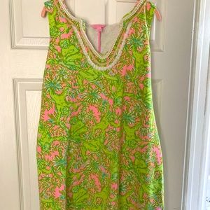 Super cute spring dress. Great for brunch,coastal wedding, baby shower.